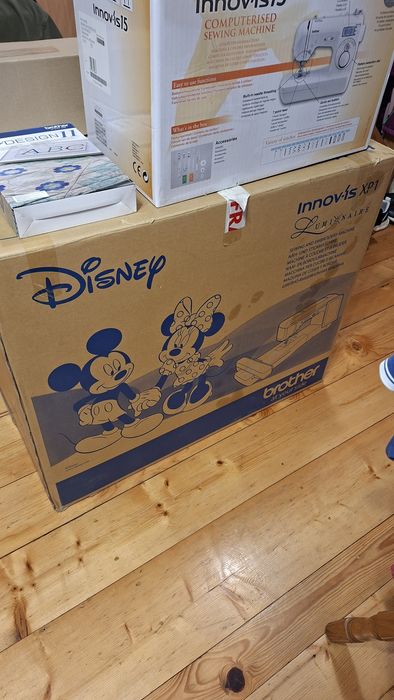 Masina de brodat Innov-is XP1 Brother Luminaire