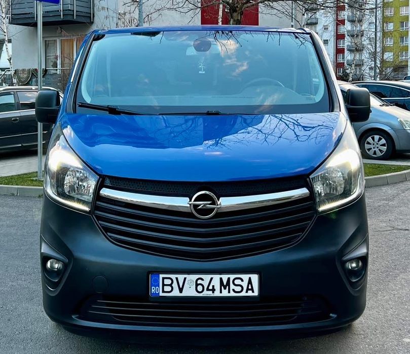 Opel Vivaro B Lung 8+1 Locuri An Fabricatie 2018 1,6Diesel 125 Cp Inscris Ro !