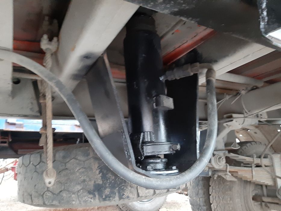 Прицеп нефаз 8560