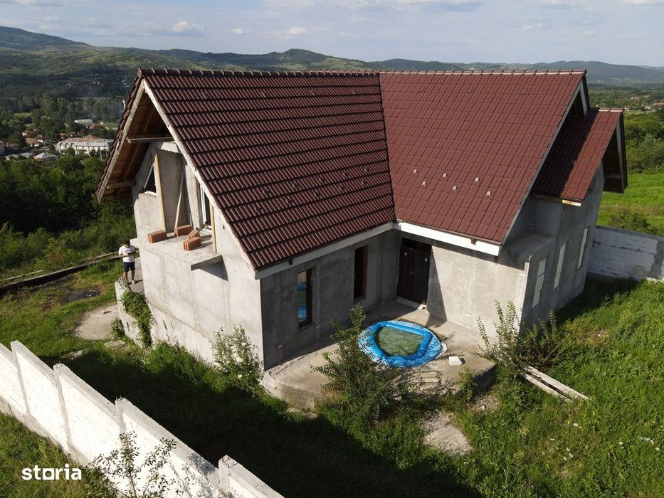 Vând casă în construcție, 303 mp construiți, Măgura D+P+M, jud. Buzău