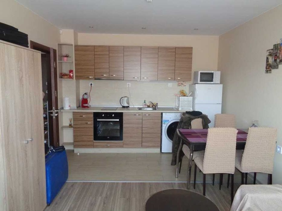 Дава се под наем Двустаен апартамент в Свиленград - 50 кв.м за 357 € - Снимка #3