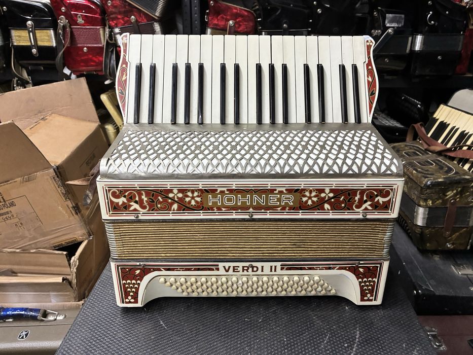 Acordeon Hohner Verdi 2 cu 80 basi