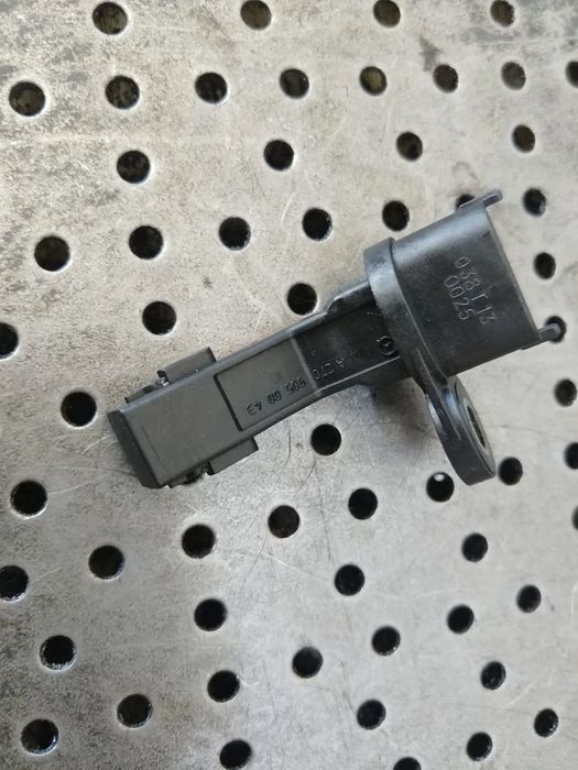 senzor impulsuri arbore cotit 1.6 b  270910 mercedes  cla x117 a-class w176  b-class w246 a2709050043