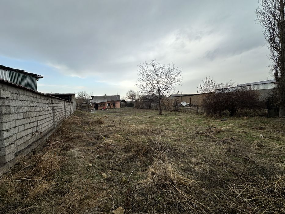 Продаётся участок 11 сотка у главной дороги, Йик-Ота».