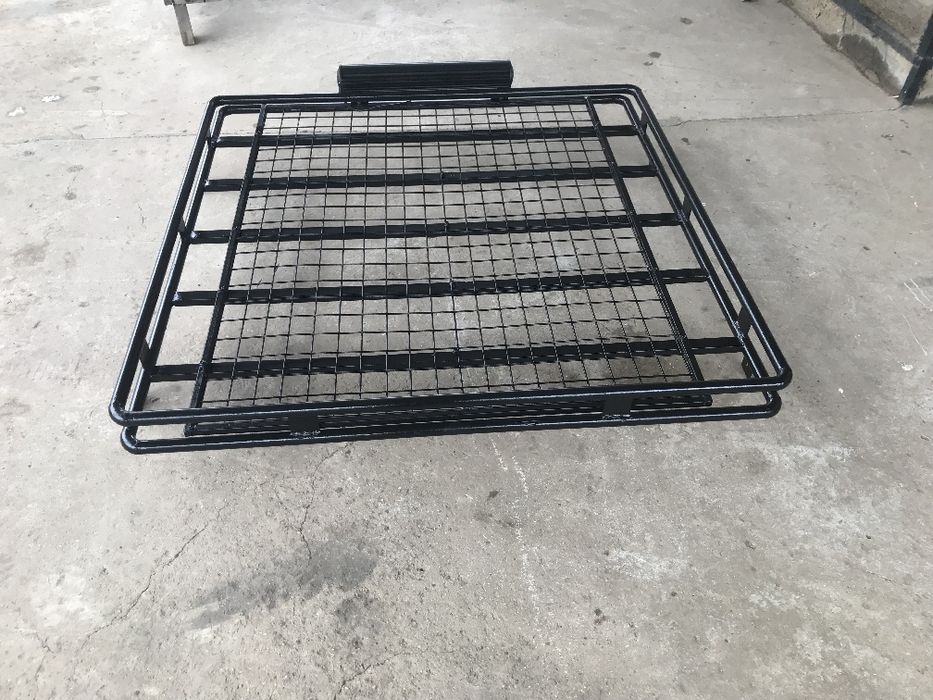 Багажник на Нива