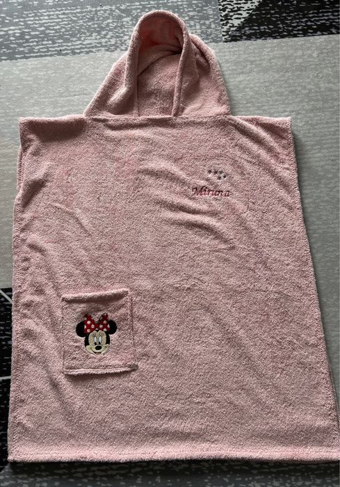 Prosop poncho personalizat