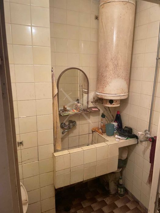 Продава се Двустаен апартамент в Бургас, Меден рудник - зона А - 45 кв.м за 1445 €/кв.м - Снимка #3