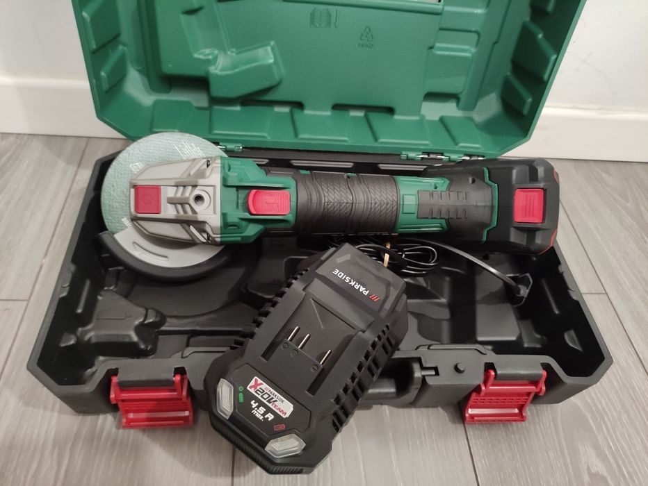 Flex polizor unghiular Parkside cu acumulator 20 v 4 ah incarcator 4,5