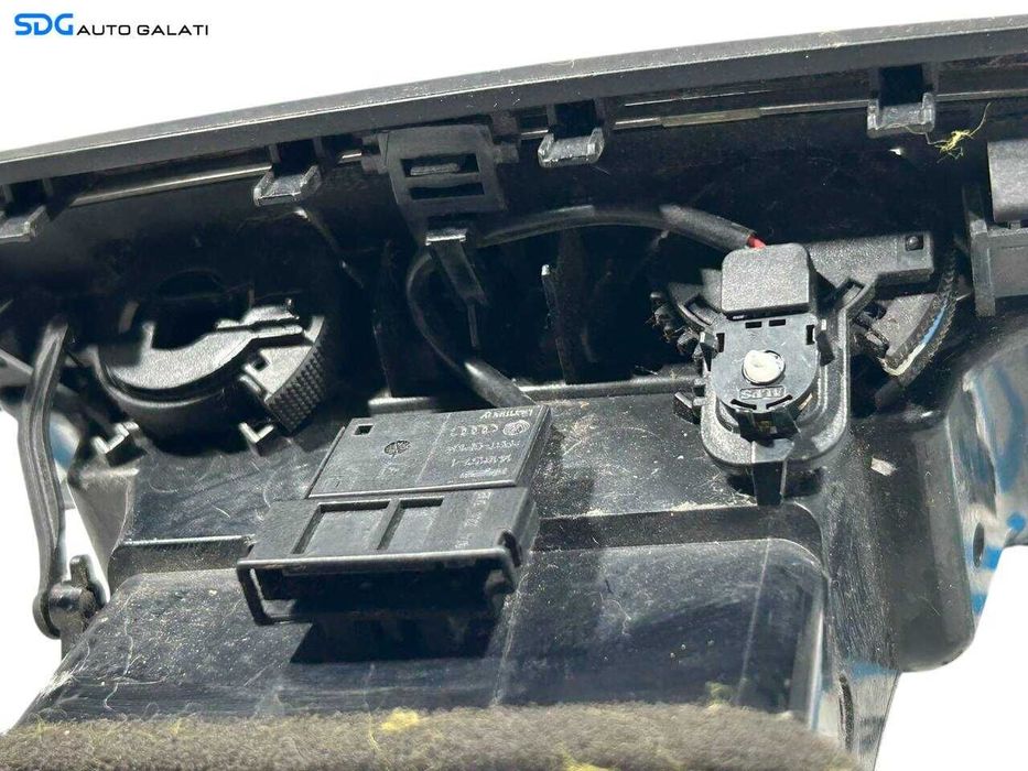 Grila Aer Ventilatie Aerisire Cotiera Spate Audi A4 B8 2008 - 2015 Cod 8K0819203 [LR1141]