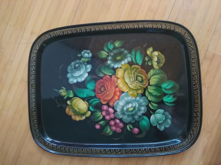 Две руски табли / подноси за сервиране