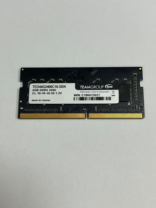Оперативка ddr4 на ноутбук на 4 гига