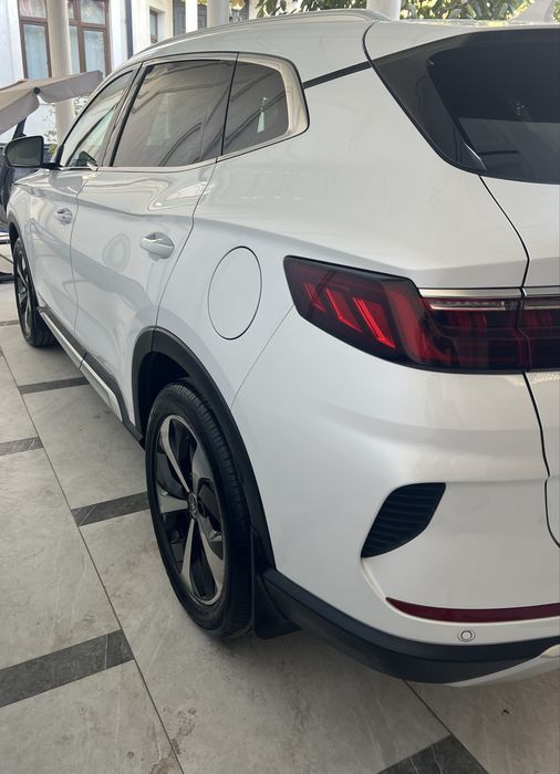 Byd song plus flagship 505 full