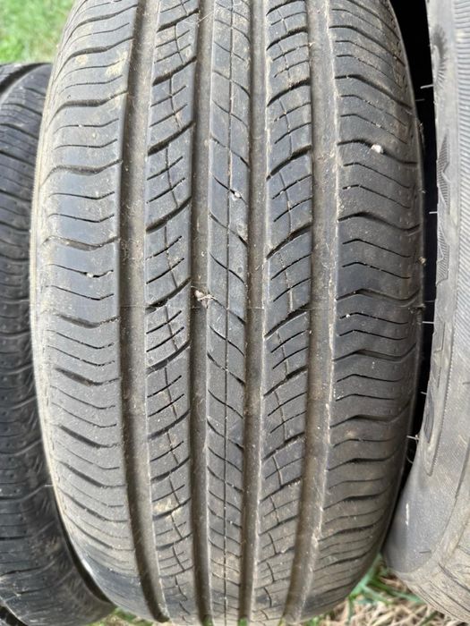 Шины 215/60/R17 продаю Алмат