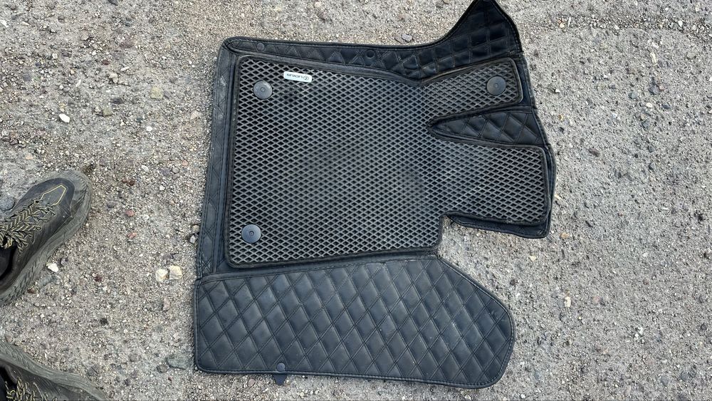 5D коврики на lexus Gs l10