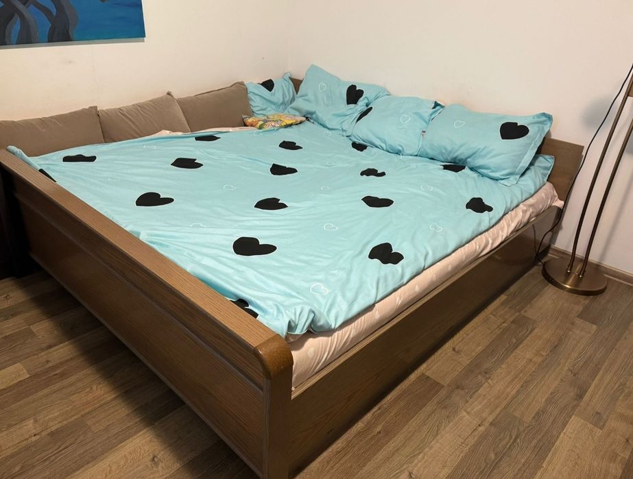 Pat matrimonial, adus din Germania  Somiere