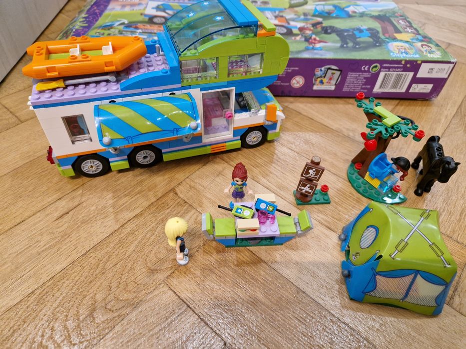LEGO Friends 41339 Furgoneta de camping a Miei