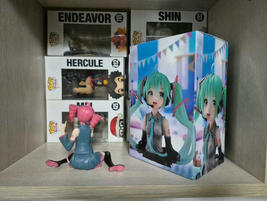 Figurina Vocaloid Anime - Kasane Teto, Cutie