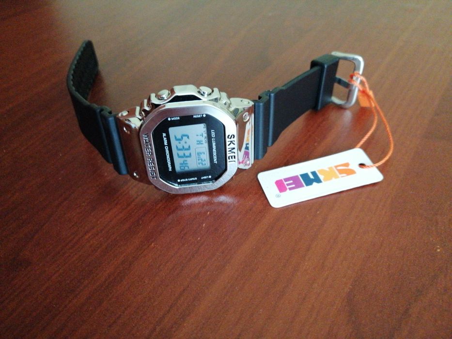 Часы skmei b5000