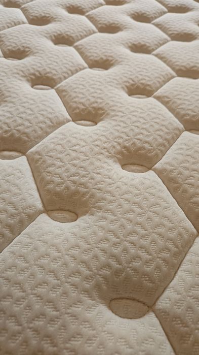 160.000, 200×180Кровать  2 спальная+ матрас Ascona