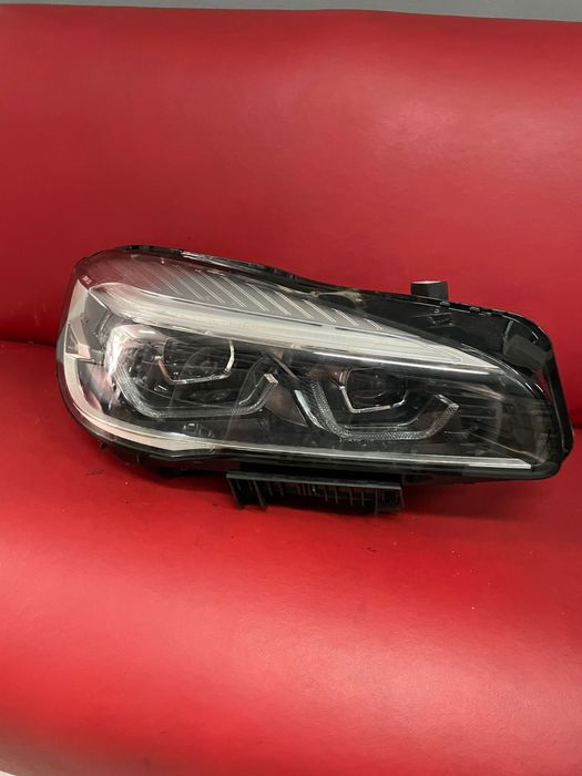 Bmw 2 seriq 2020 active tourer Лед Фар фарове десен