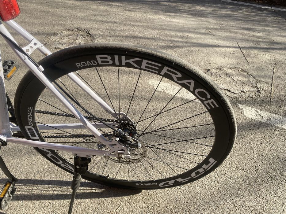 Шоссейный велосипед