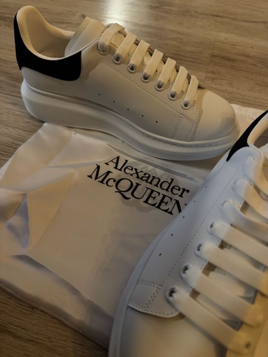 Adidasi Alexander Mq