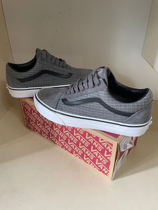 Кроссовки Vans Nike  adidas кеды