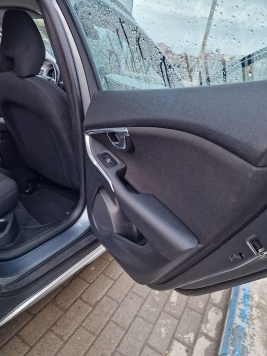 Vand volvo v40 cross country