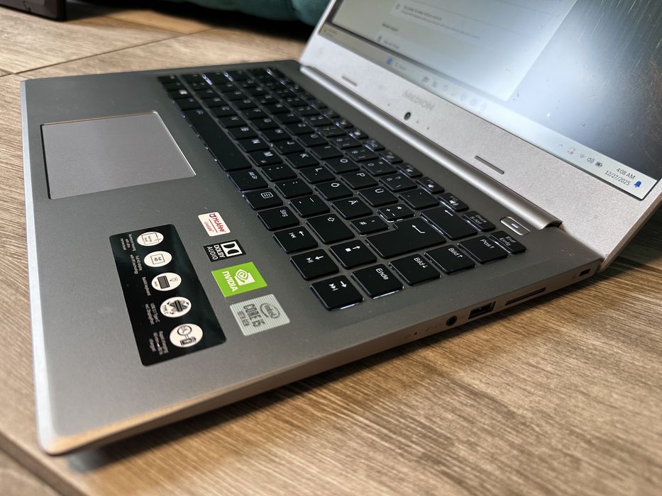 Laptop Intel Core i5 10210u - video Nvidia MX250 2GB DDR5 - SSD500GB