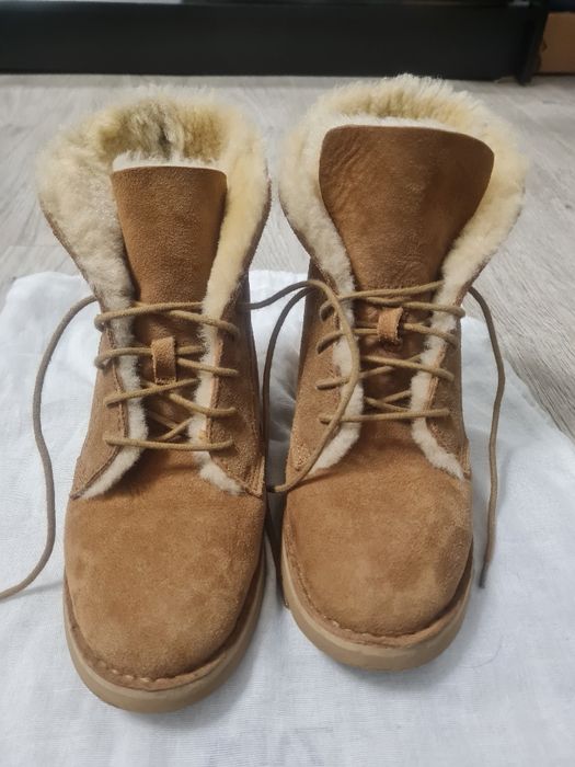 Ghete Ugg Quincy Boot