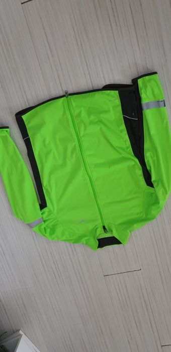 Nike Element Shield Running Jacket  L НОВО ОРИГИНАЛ! Мъжка Спортно Яке