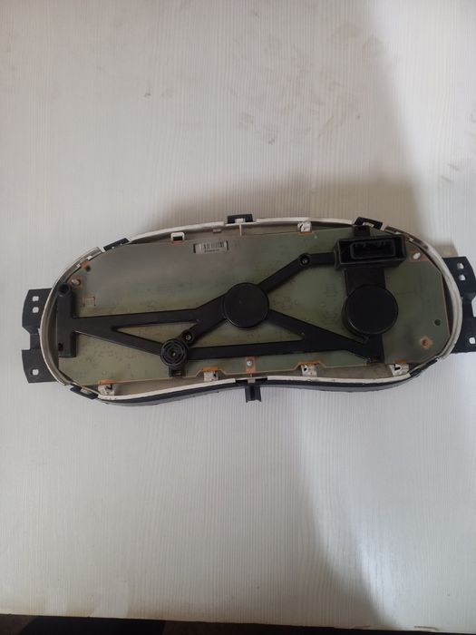 Щиток приборов Рено