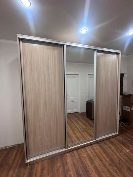 Срочно продам прихожку