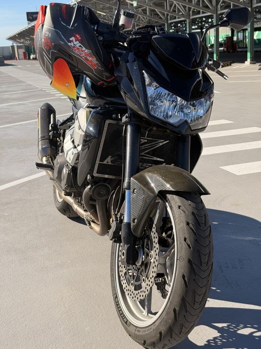 Kawasaki Z750 Akrapovic Full