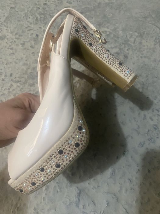 Туфли каблучный 36