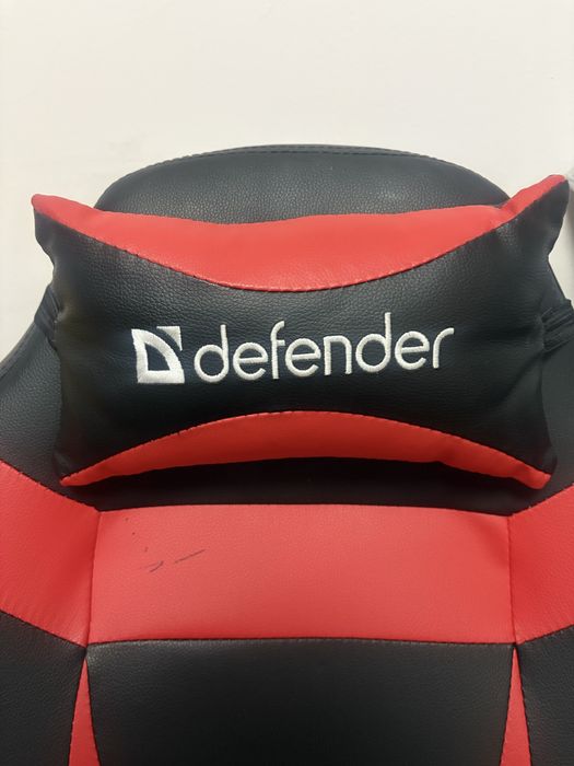 Игровое кресло Defender Master