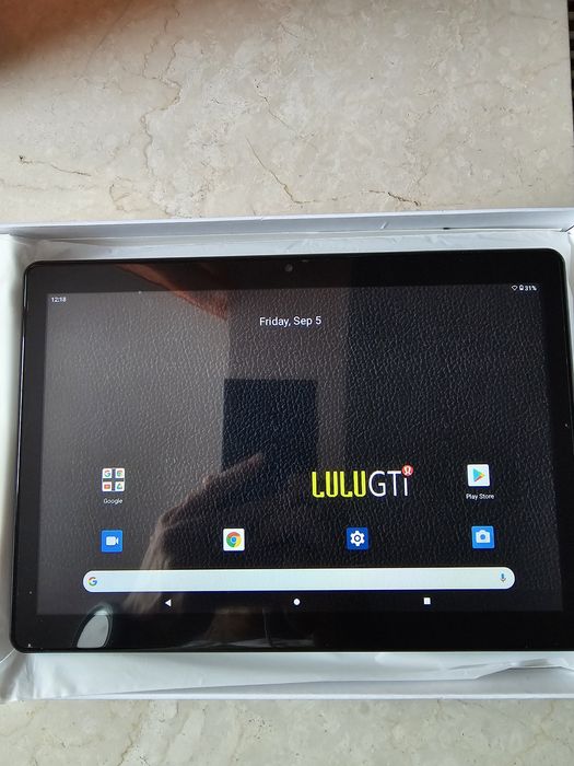 Vand  2 tablete,Huawei si KT107