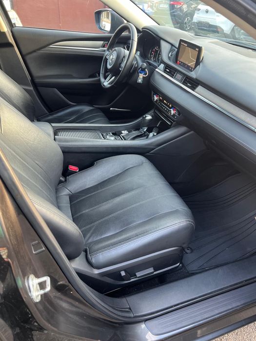 Mazda 6 Revolution avariat AVARIATE