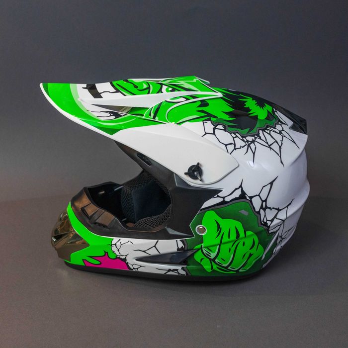 Каска с очила за ел. тротинетка , велосипед , мотокрос