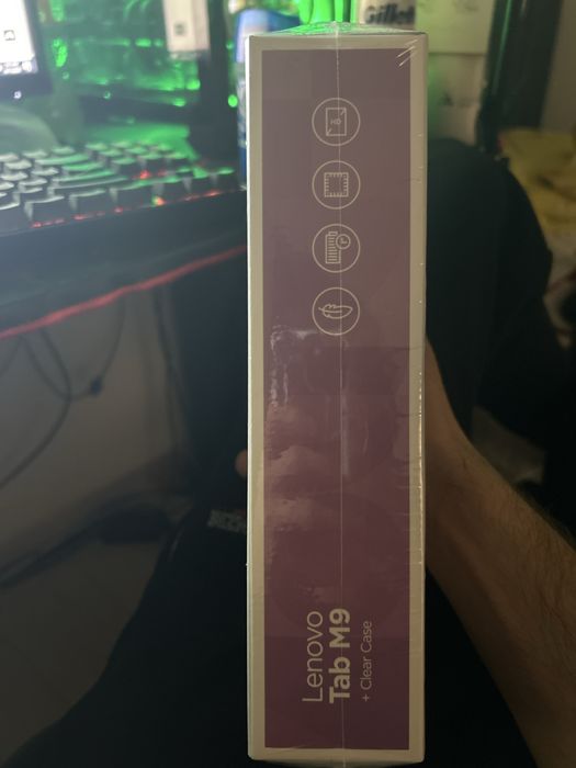Lenovo tab m9 (noua in cutie sigilata)