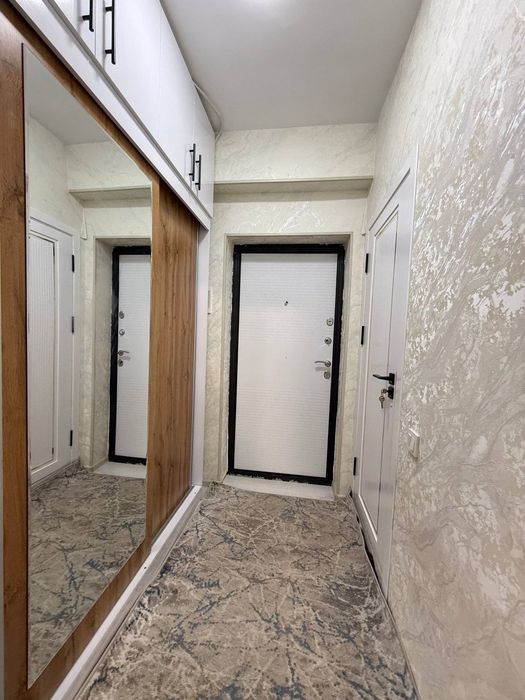 Срочно сдаю.Юнусабад-13 ЖК Икат 1/4/11