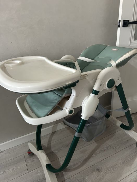 Детский стульчик для кормление