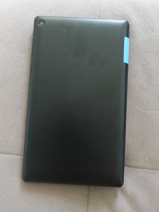Планшет Lenovo TB3-710F