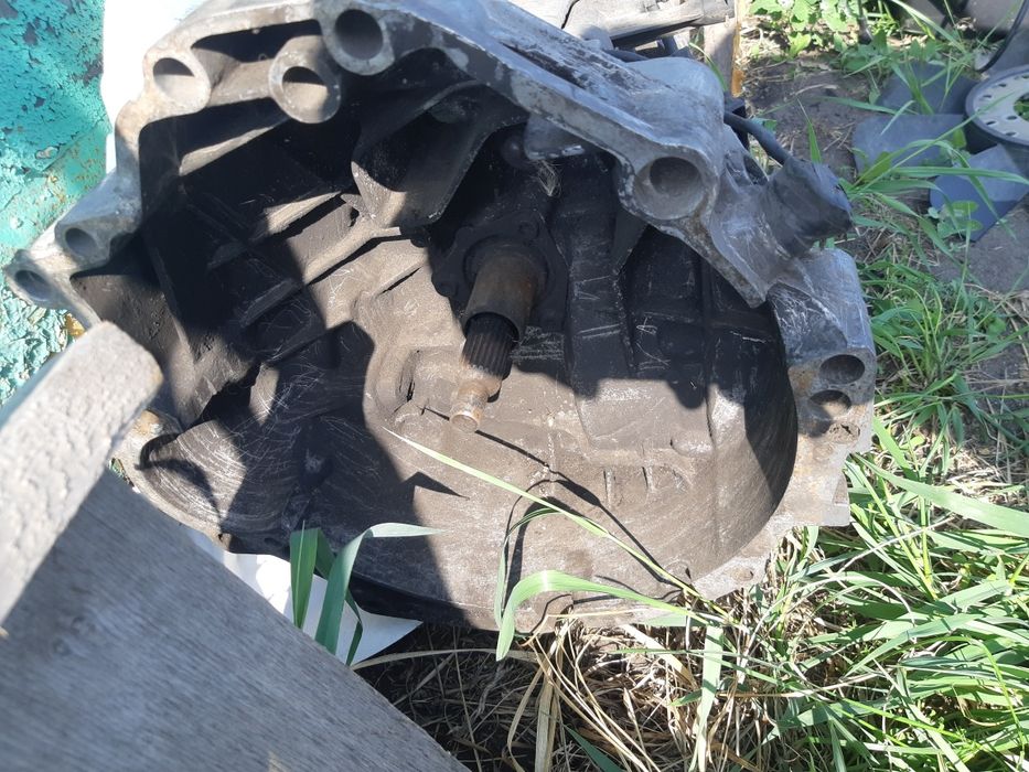 Запчасти ауди а4 100