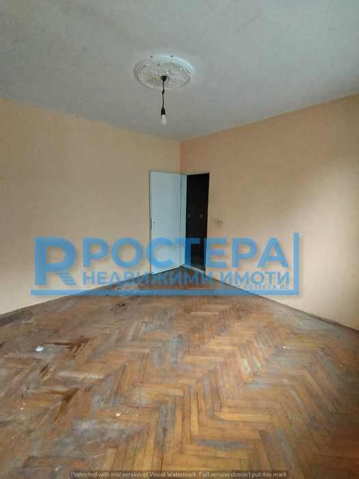 Продава се Тристаен апартамент в Търговище, Запад 2 - 78 кв.м за 914 €/кв.м - Снимка #3