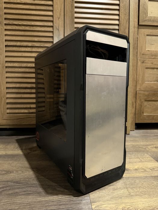Кутия за геймърски компютър