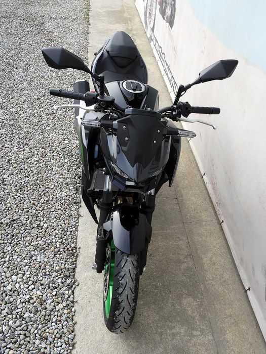 Motocicleta Kawasaki Z500 SE ABS 2026 | Rate | Leasing