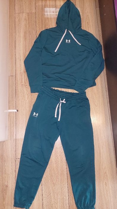Екип Under Armour размер Л