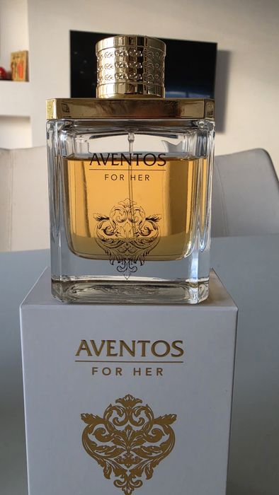 Aventos for Her Fragrance World и подарък втори  парфюм