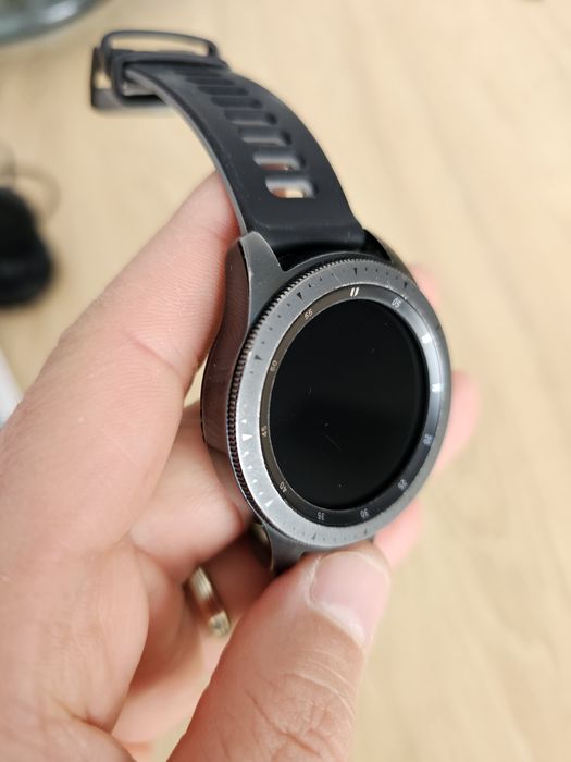 Vând Samsung Galaxy Watch 42mm